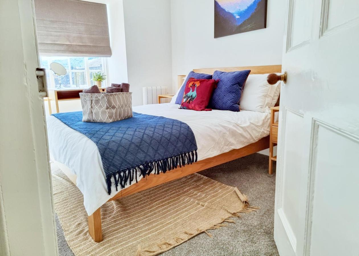 Eldon Row - Stylish Character Apartments - Central Location 1 & 2 Bed Available Dolgellau Eksteriør billede