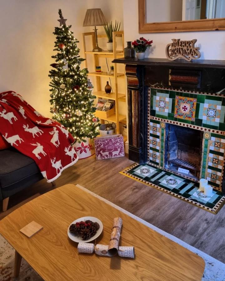 Eldon Row - Stylish Character Apartments - Central Location 1 & 2 Bed Available Dolgellau Eksteriør billede